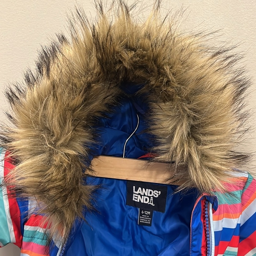 Land’s End Snowsuit with Faux Fur Trim Size 6-12 Months - Picture 4 of 10